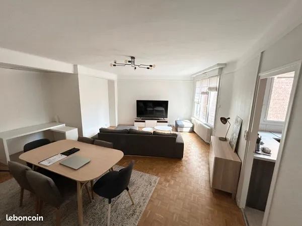 Appartement rénové 99 m2 hyper centre