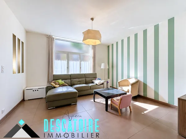Maison 5 pièces 163 m²