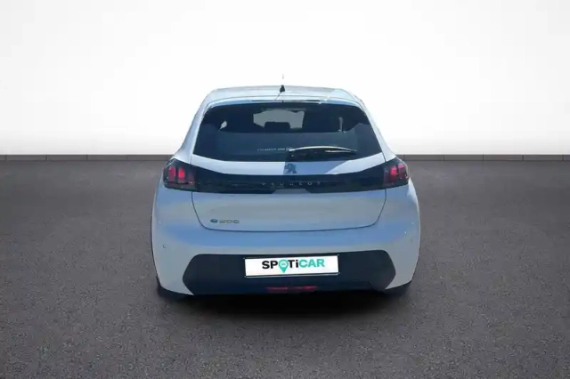 Peugeot 208 electrique 50 kwh 136ch — photo 5