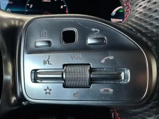 Mercedes Classe A 200 amg line — photo 45