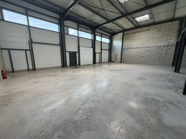 Vente locaux 266m² sur le secteur de Valence Sud