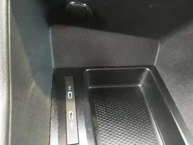 Ford Transit Connect l1 2.0 ecoblue 102ch fourgon trend — photo 15