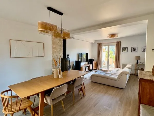 Maison familiale idéalement située