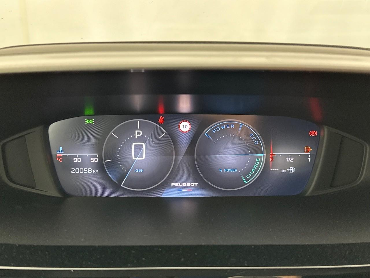 Peugeot 308 hybrid 145 e-dcs6 allure — photo 21