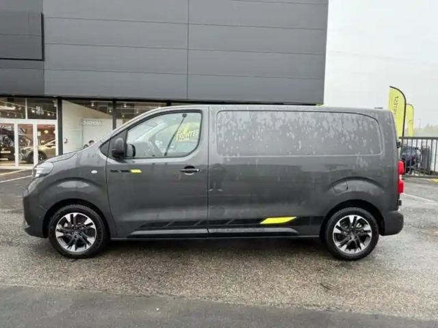 Opel Vivaro fg m 2.2 diesel 180ch sportive automatique — photo 8