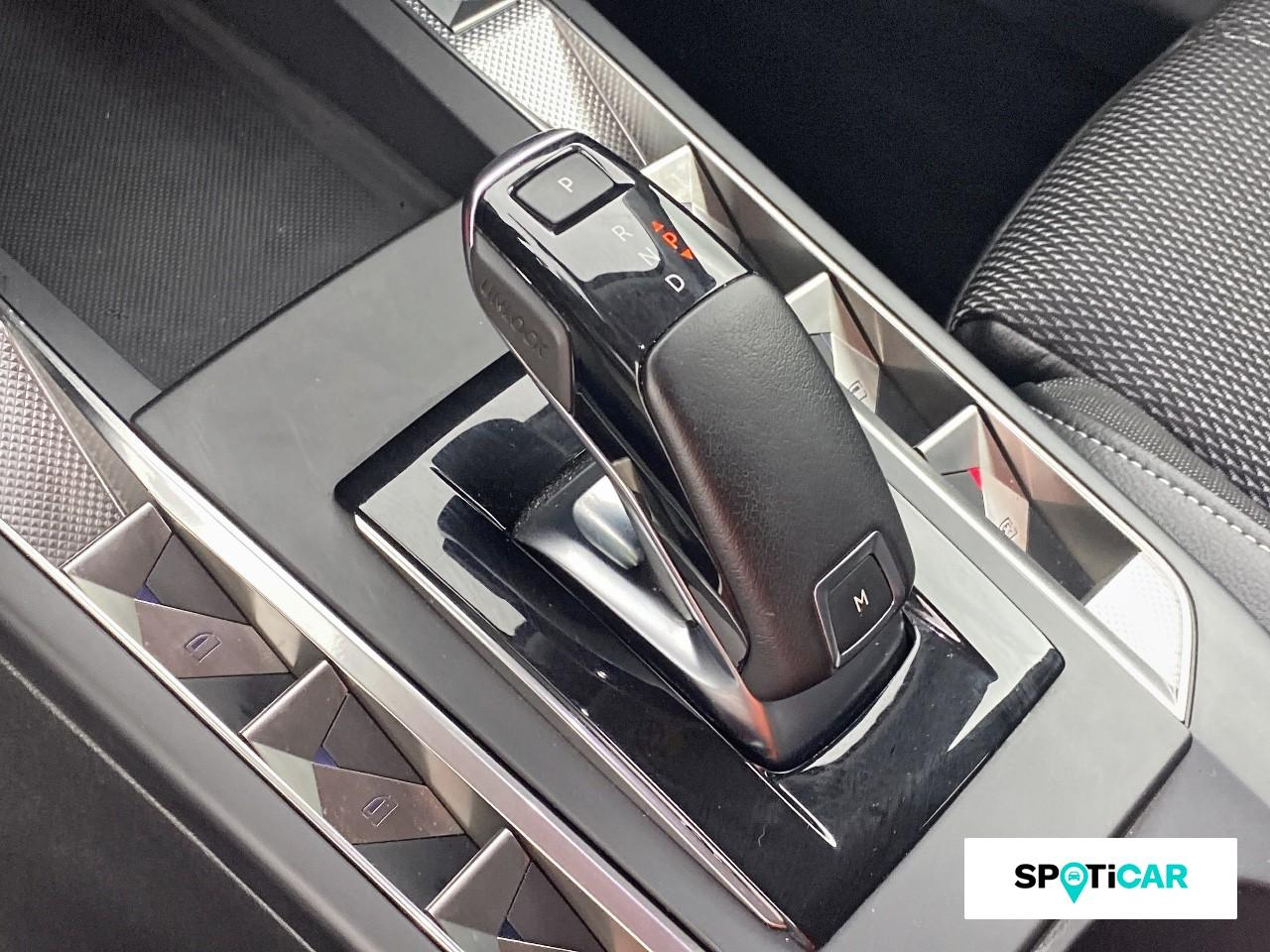 Ds Ds 3 crossback puretech 130ch eat8 toits de paris — photo 14