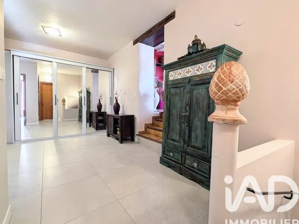 Maison 5 pièces 151 m²