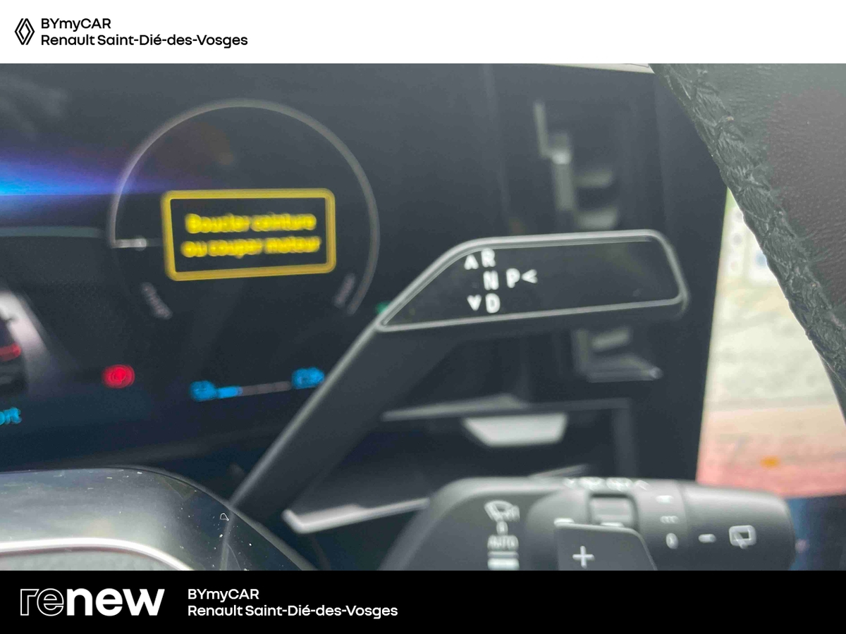 Renault Austral E-Tech hybrid 200 — photo 41