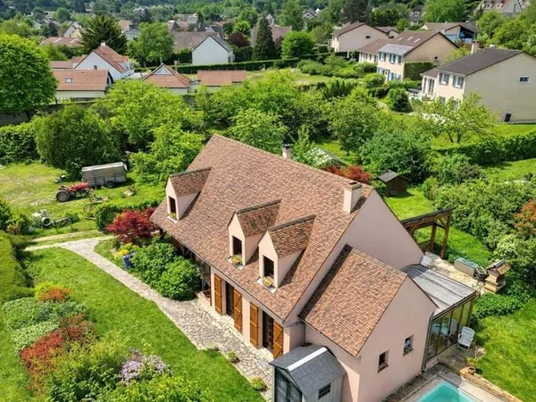 Maison 6 pièces 190 m²
