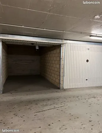 Box à vendre sécurisé - Hendaye, proche plage