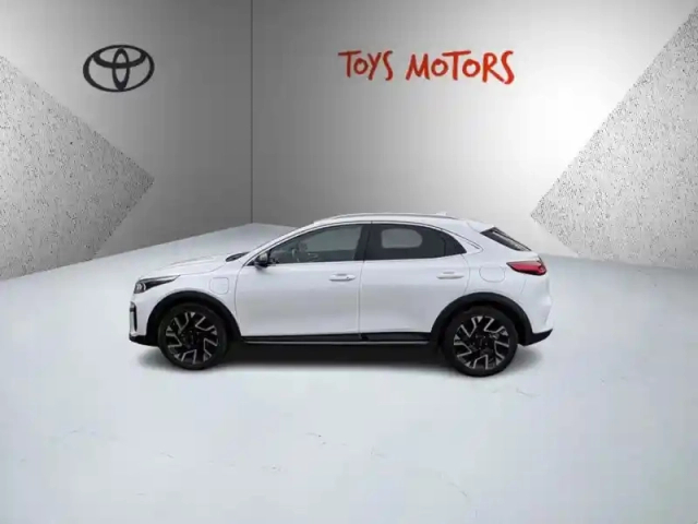 Kia Xceed 1.6 gdi 141 ch phev lounge dct6 — photo 8