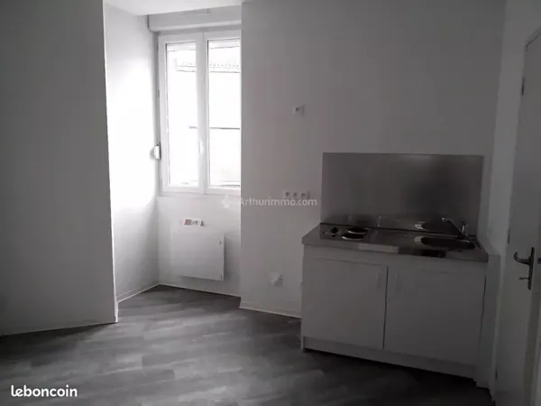 Studio 1 pièce 16 m²