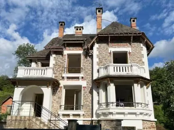 Maison de caractère en pierre sur 1 ha, fibre - Saint-Sylvain (19)