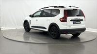 Dacia Jogger 1.6 hybrid 140ch SL Extreme 7 places — photo 8