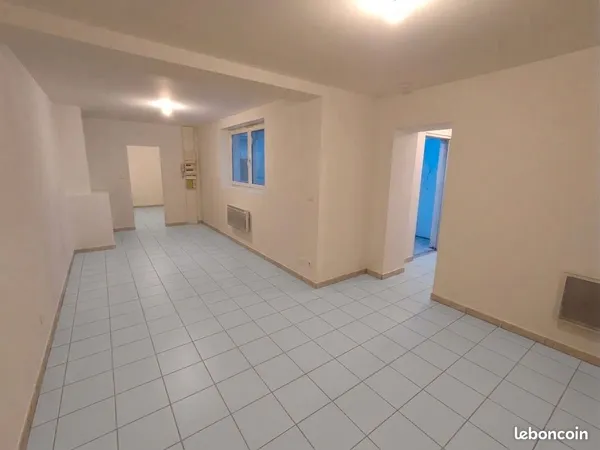 Maison de plain-pied de 2 pièces + bureau/dressing (62 m²) - Sallaumines