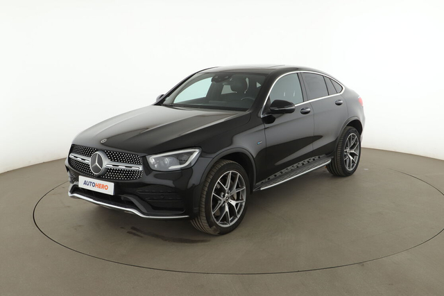 Mercedes-Benz Classe GLC Coupé 300 de AMG Line 4Matic 9G-Tronic