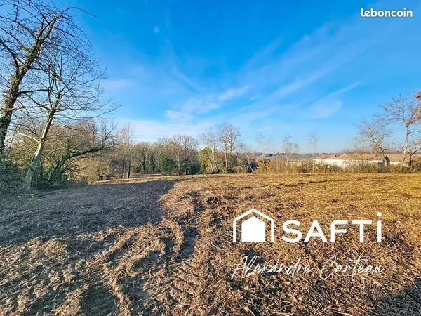 Terrain 800 m² CAMBLANES-ET-MEYNAC