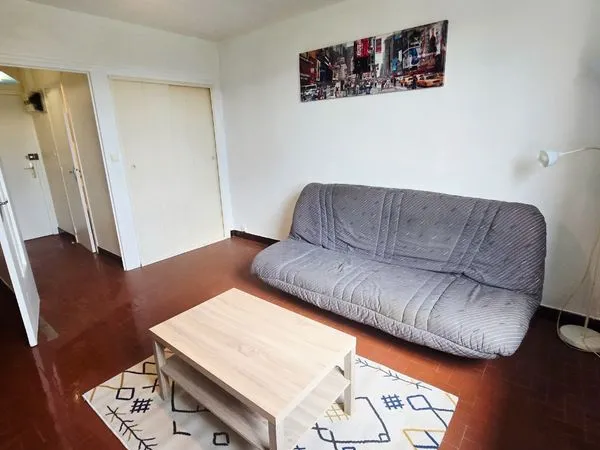 Location studio meublé