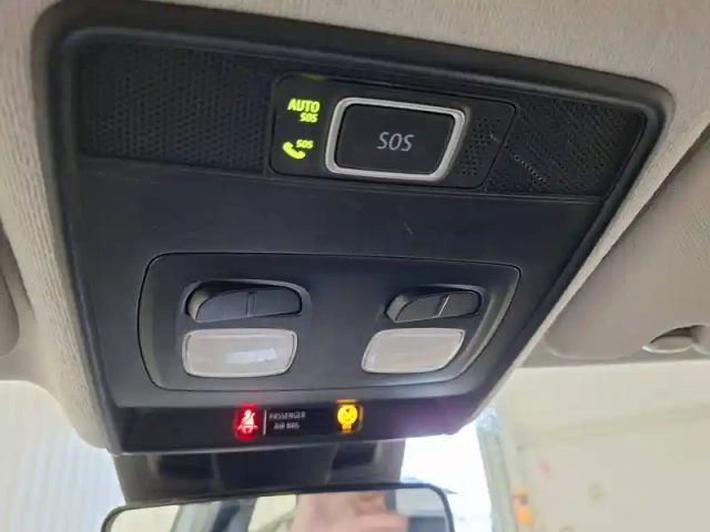 Renault Clio blue dci 85 — photo 43