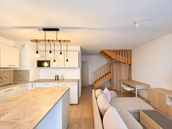 Duplex 2 chambres, jardin, résidence neuve, proche lac