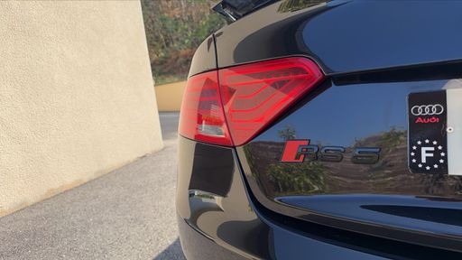 Audi RS5 4.2 FSI 450 Quattro S-Tronic 7 - RS – 2015 – 118144 km – Essence – Boîte Automatique — photo 9
