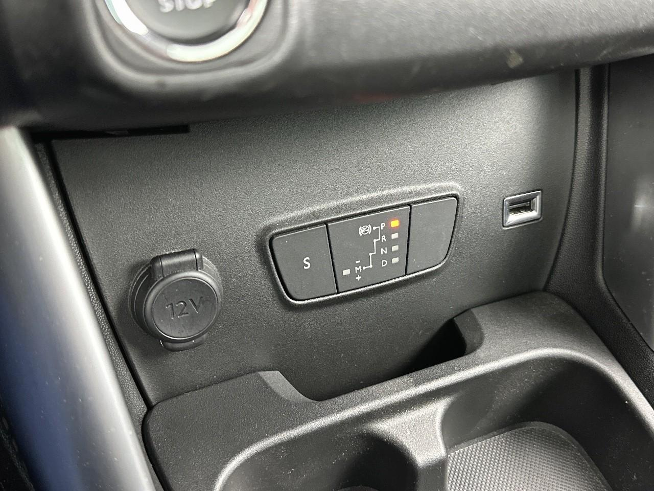 Citroën C3 Aircross puretech 130 s&s eat6 shine pack — photo 29