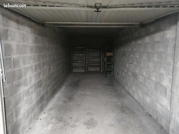 A vendre garage villeurbanne grandclement