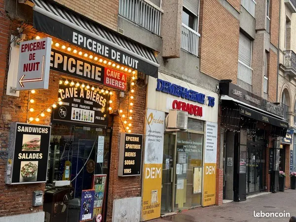 Fond de commerce a vendre place jeanne d'arc