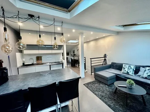 Immeuble d'habitation de 130 m² ARCUEIL