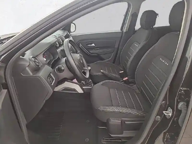 Dacia Duster blue dci 115 4x2 — photo 11