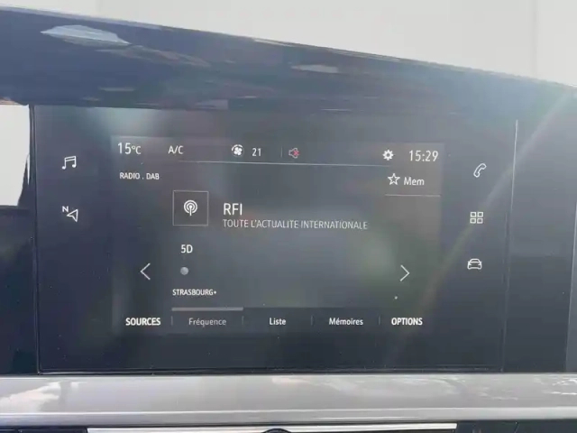 Opel Mokka electric 136ch — photo 28