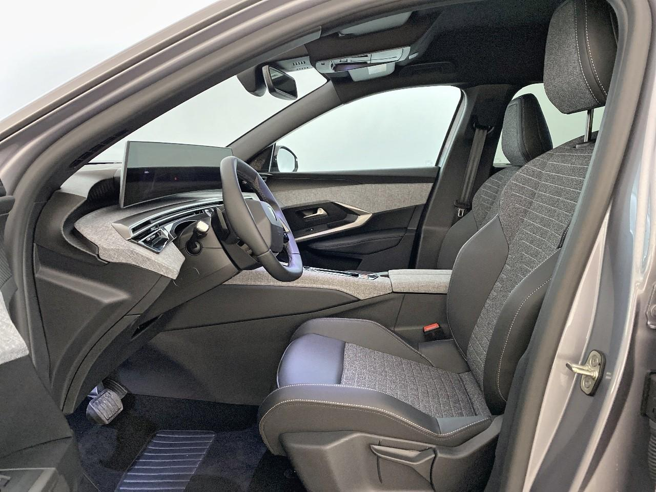 Peugeot 5008 hybrid 145 ch e-dcs6 allure — photo 9