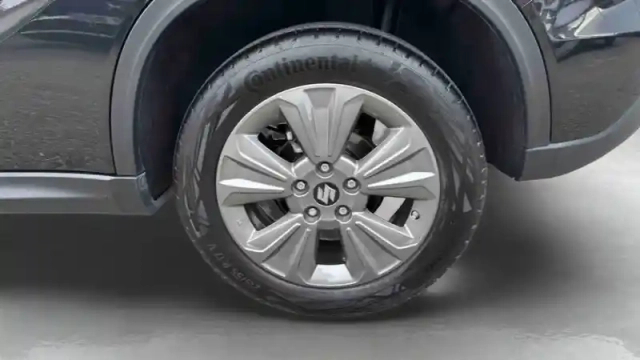 Suzuki Vitara 1.4 boosterjet hybrid — photo 60