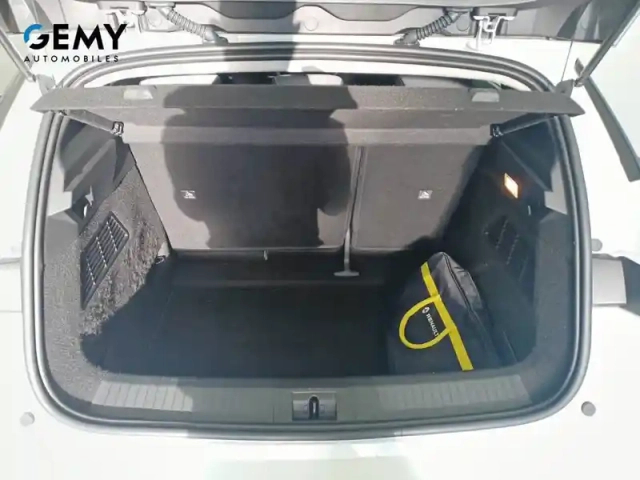 Renault Megane e-tech ev60 220 ch super charge — photo 21