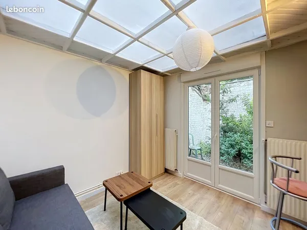 Studio 1 pièce 23 m²