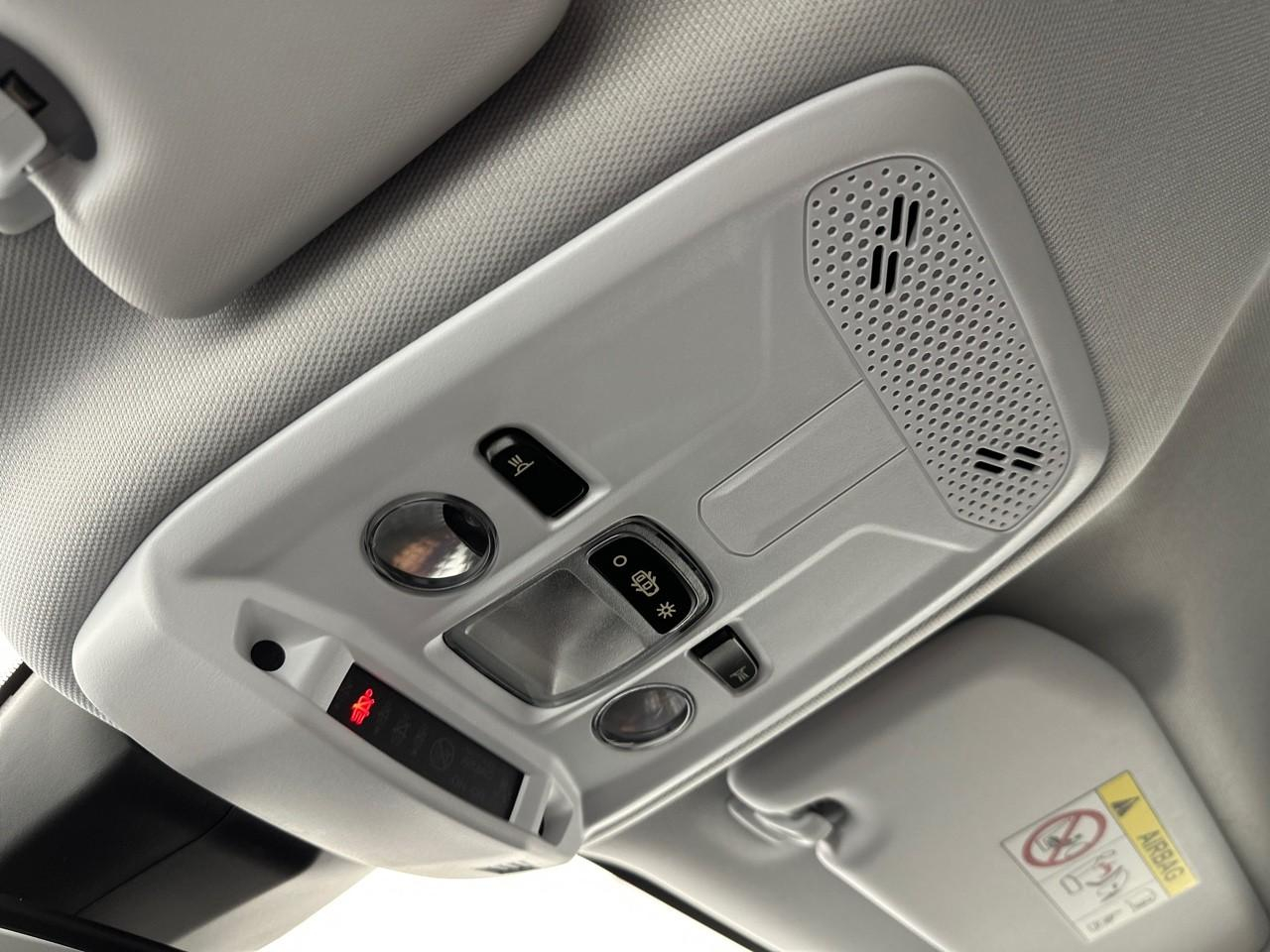 Peugeot 2008 puretech 130 s&s eat8 style — photo 30