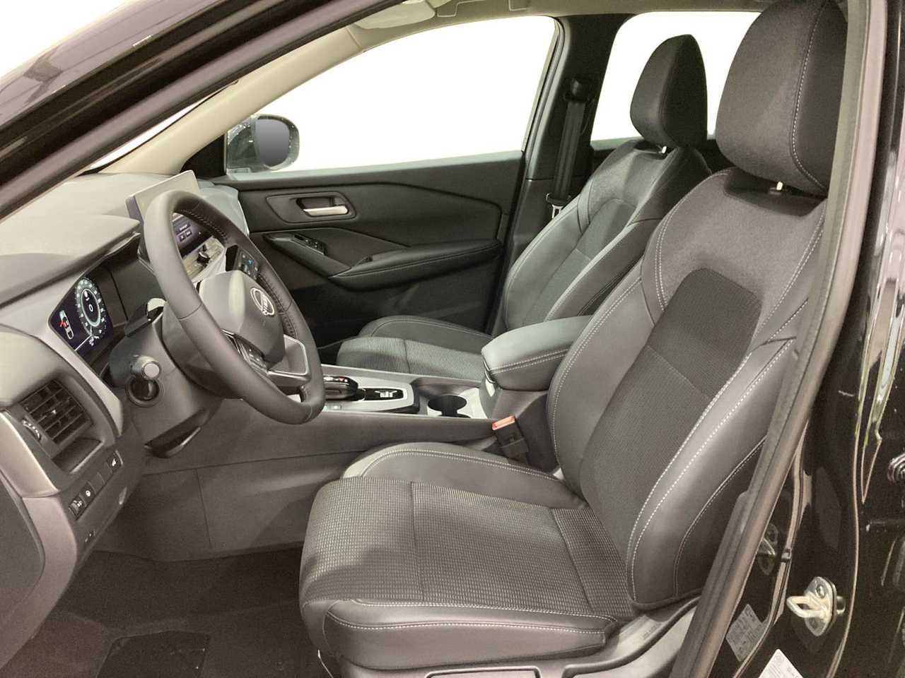 Nissan Qashqai — photo 10