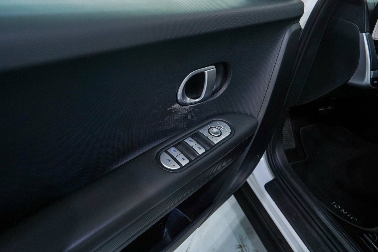 Hyundai Ioniq 5 — photo 17