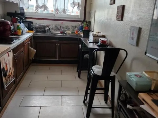 Appartement T5, 100 m², 2ème étage