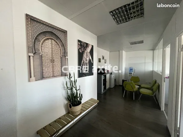 Bureaux 95 m² EPAGNY METZ TESSY