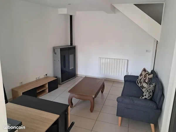 Maison meublée 42,56 m² à louer - Pierrevillers