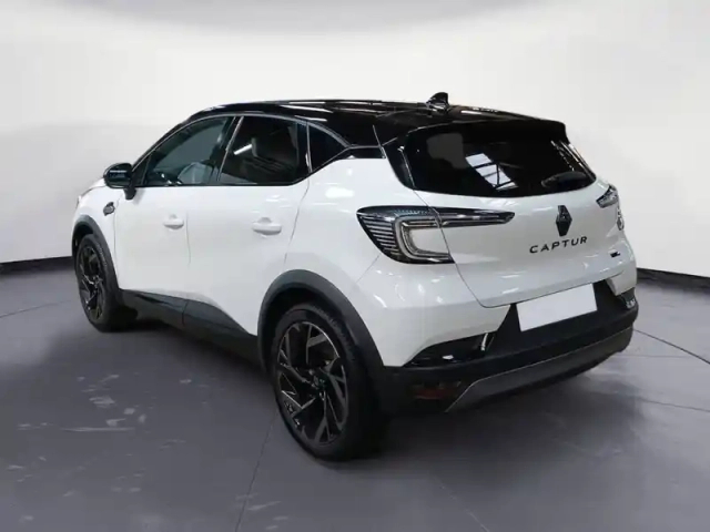 Renault Captur e-tech full hybrid 145 ch — photo 3