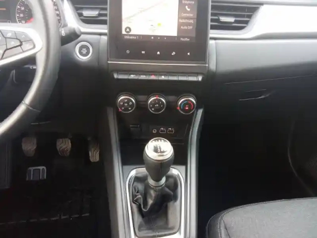 Renault Captur tce 100 gpl — photo 11