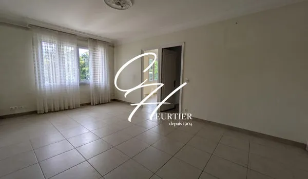 Appartement 3 pièces 77 m²