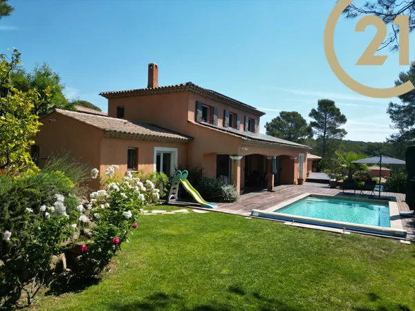 FREJUS (83600) Superbe villa de 6 pièces avec piscine