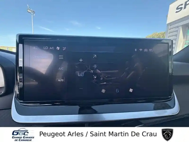 Peugeot 2008 puretech 100 s&amp;s bvm6 — photo 21