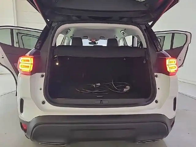 Citroën C5 Aircross hybride rechargeable 225 s&amp;s e-eat8 — photo 26
