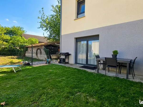 Triplex 4 pièces 66 m²