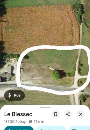 Terrain 4400m2 non constructible