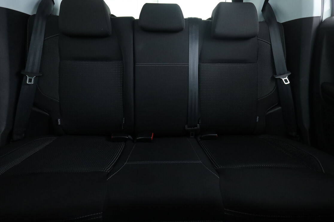 Peugeot 208 1.2 PureTech Allure EAT6 — photo 14